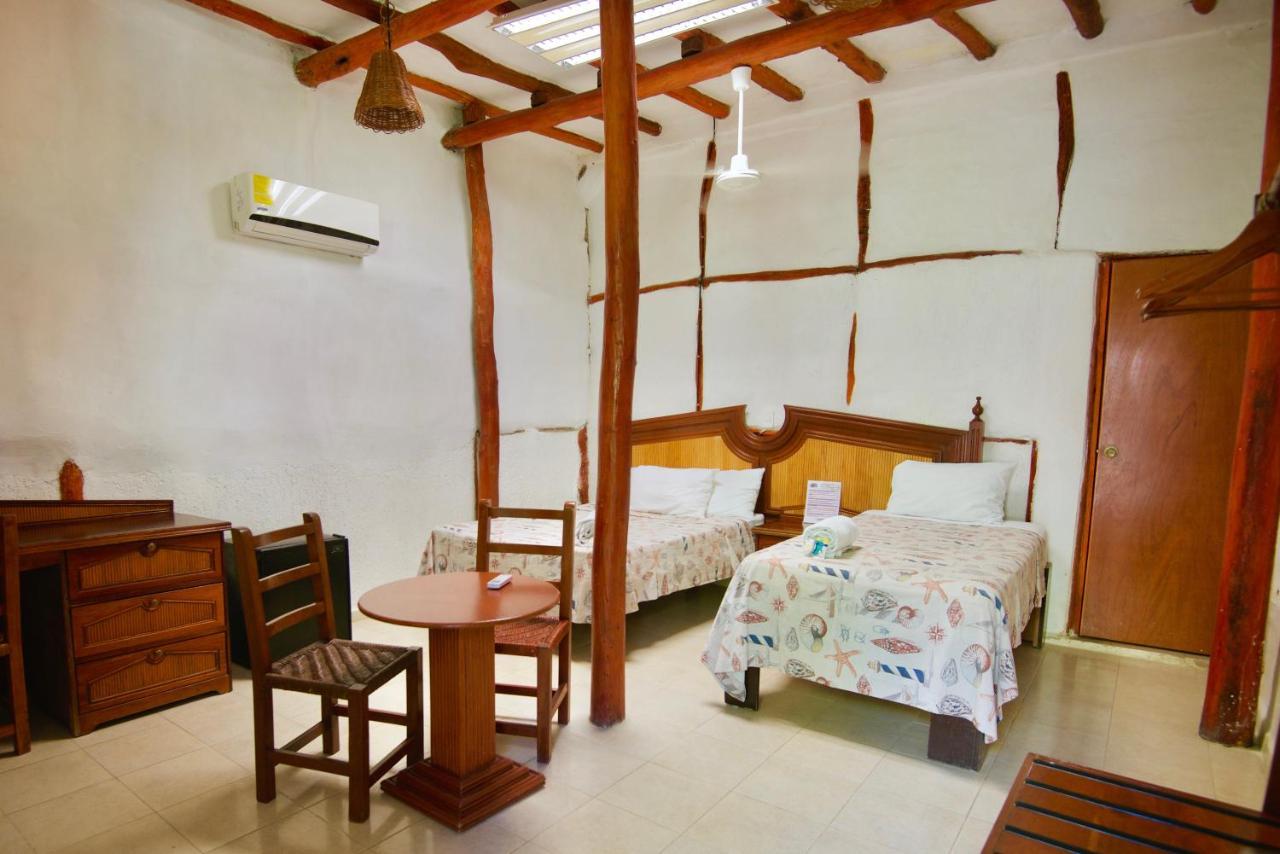 Golden Paradise Hostel Isla Holbox Kültér fotó