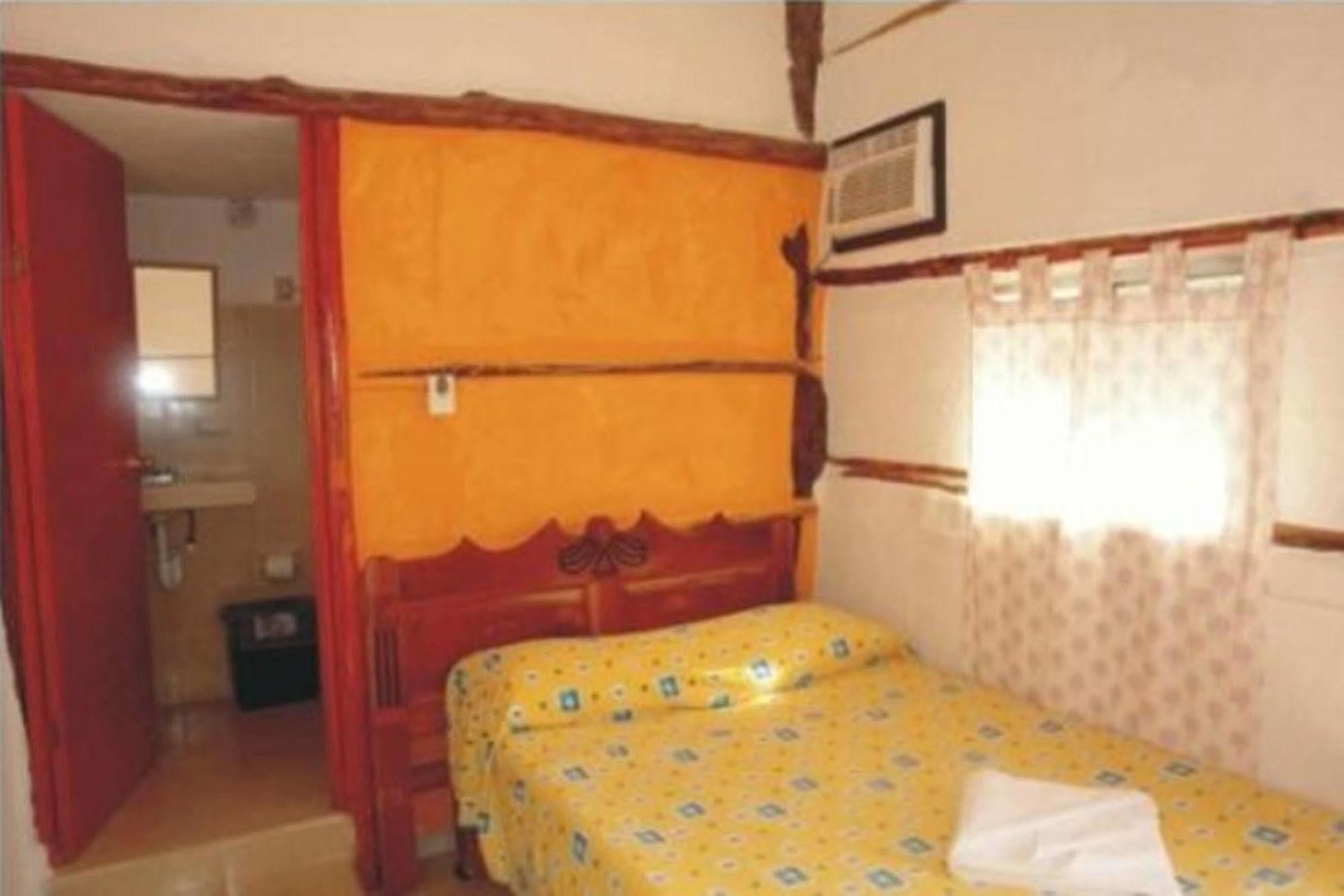 Golden Paradise Hostel Isla Holbox Kültér fotó
