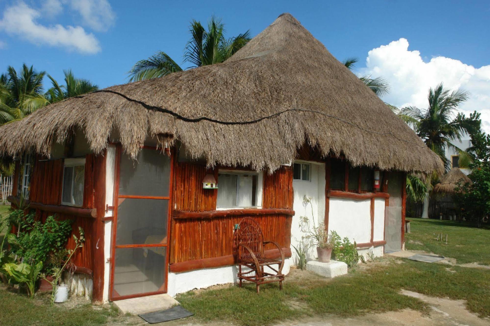 Golden Paradise Hostel Isla Holbox Kültér fotó