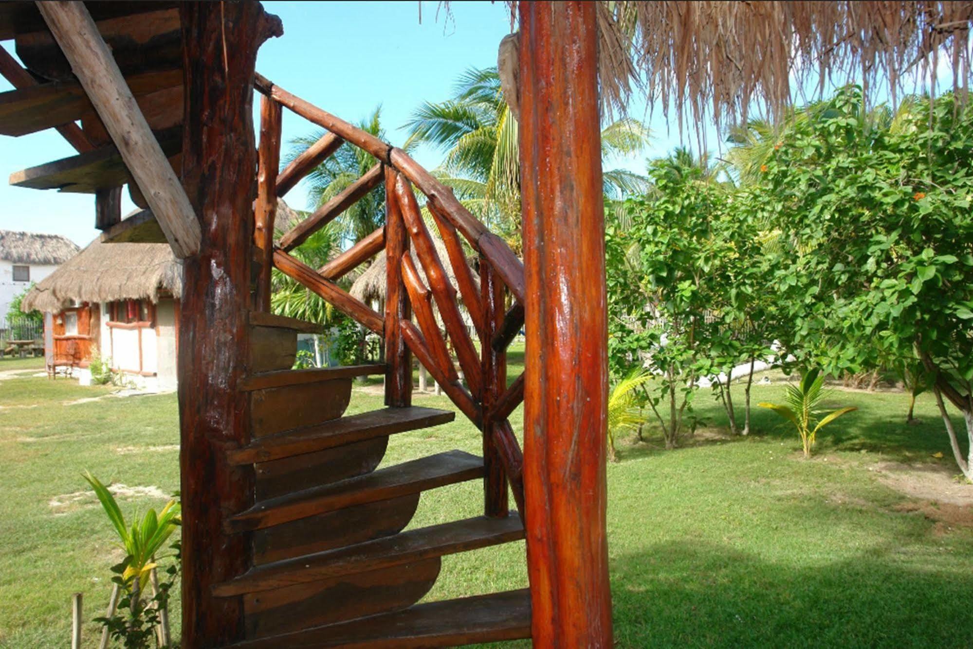Golden Paradise Hostel Isla Holbox Kültér fotó