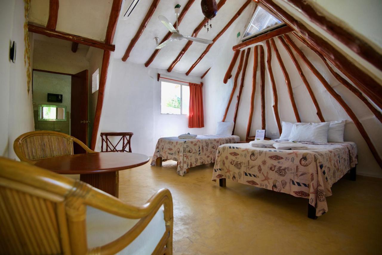 Golden Paradise Hostel Isla Holbox Kültér fotó